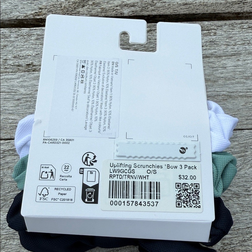 Lululemon‎ Uplifting Bow Scrunchie 3 Pack White Rip Tide True Navy NWT - Picture 2 of 2